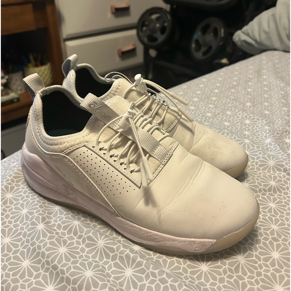 Clove nursing shoes, white and lilac 7.5